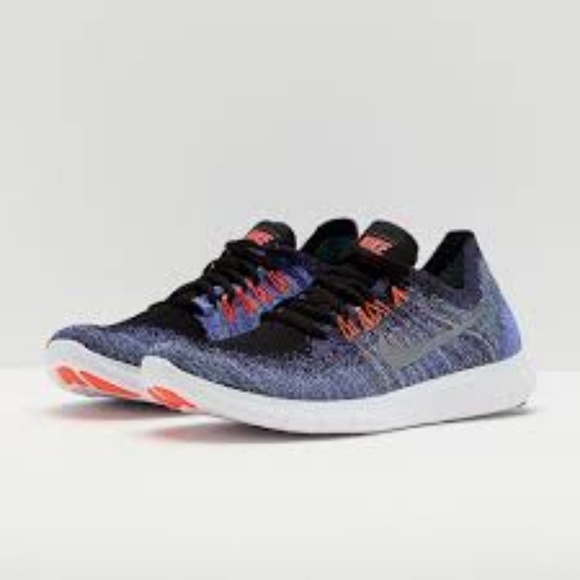 Nike Shoes - Nike Free RN Flyknit running shoes.  Size 8